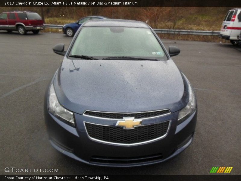Atlantis Blue Metallic / Jet Black/Medium Titanium 2013 Chevrolet Cruze LS
