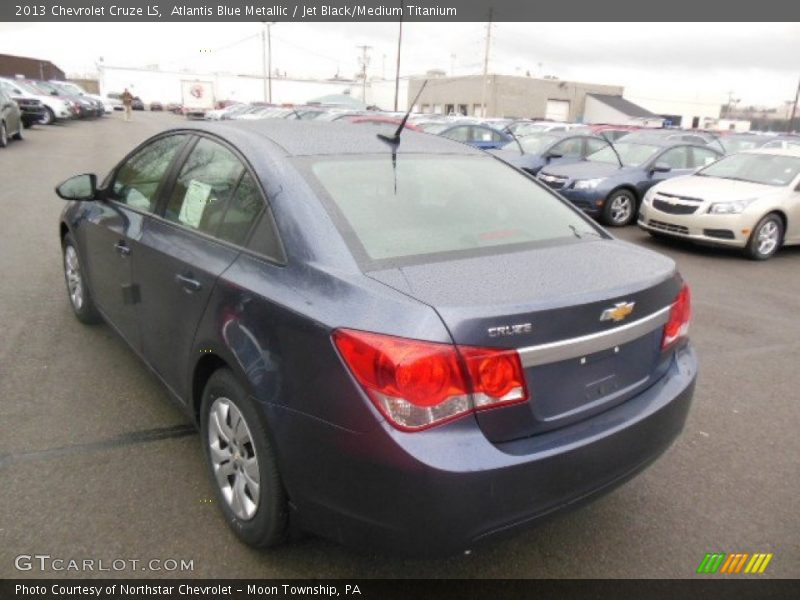 Atlantis Blue Metallic / Jet Black/Medium Titanium 2013 Chevrolet Cruze LS