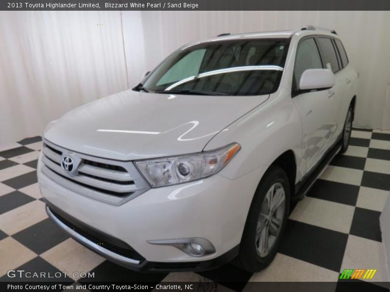 Blizzard White Pearl / Sand Beige 2013 Toyota Highlander Limited