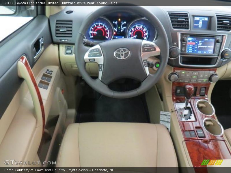 Blizzard White Pearl / Sand Beige 2013 Toyota Highlander Limited