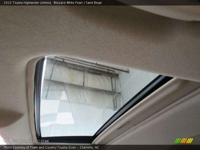 Blizzard White Pearl / Sand Beige 2013 Toyota Highlander Limited