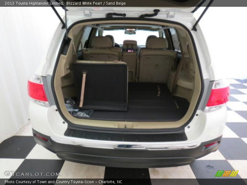 Blizzard White Pearl / Sand Beige 2013 Toyota Highlander Limited