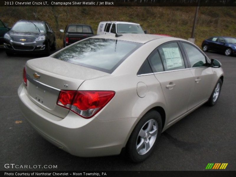 Champagne Silver Metallic / Jet Black 2013 Chevrolet Cruze LT