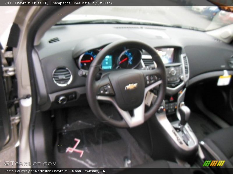 Champagne Silver Metallic / Jet Black 2013 Chevrolet Cruze LT