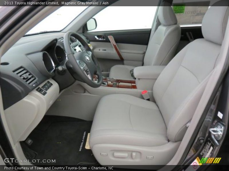 Magnetic Gray Metallic / Ash 2013 Toyota Highlander Limited