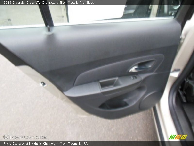 Champagne Silver Metallic / Jet Black 2013 Chevrolet Cruze LT