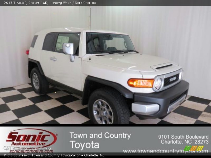 Iceberg White / Dark Charcoal 2013 Toyota FJ Cruiser 4WD