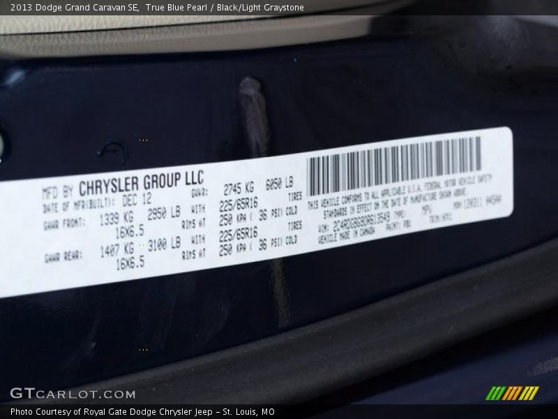 True Blue Pearl / Black/Light Graystone 2013 Dodge Grand Caravan SE