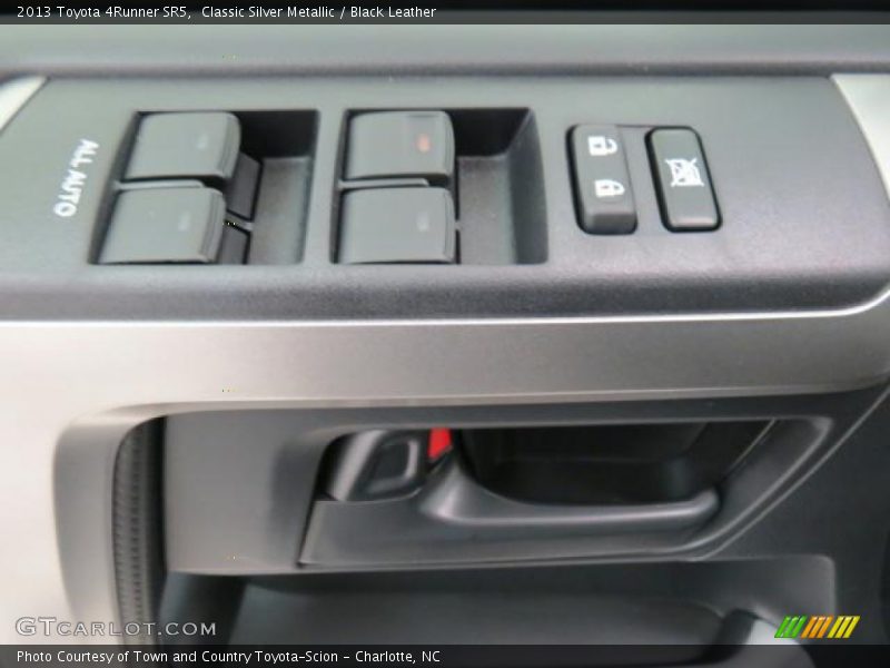 Classic Silver Metallic / Black Leather 2013 Toyota 4Runner SR5