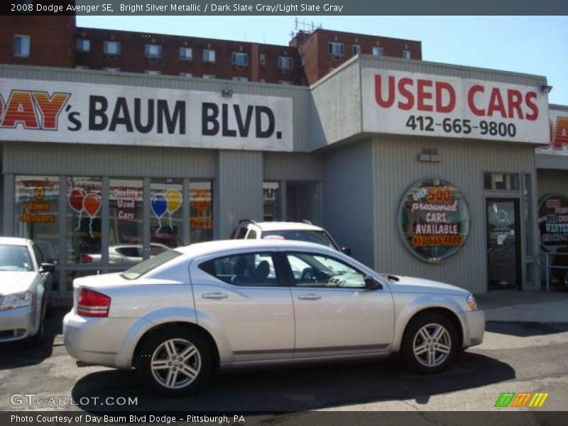 Bright Silver Metallic / Dark Slate Gray/Light Slate Gray 2008 Dodge Avenger SE