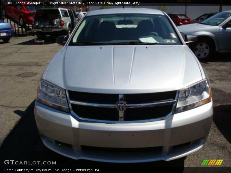 Bright Silver Metallic / Dark Slate Gray/Light Slate Gray 2008 Dodge Avenger SE