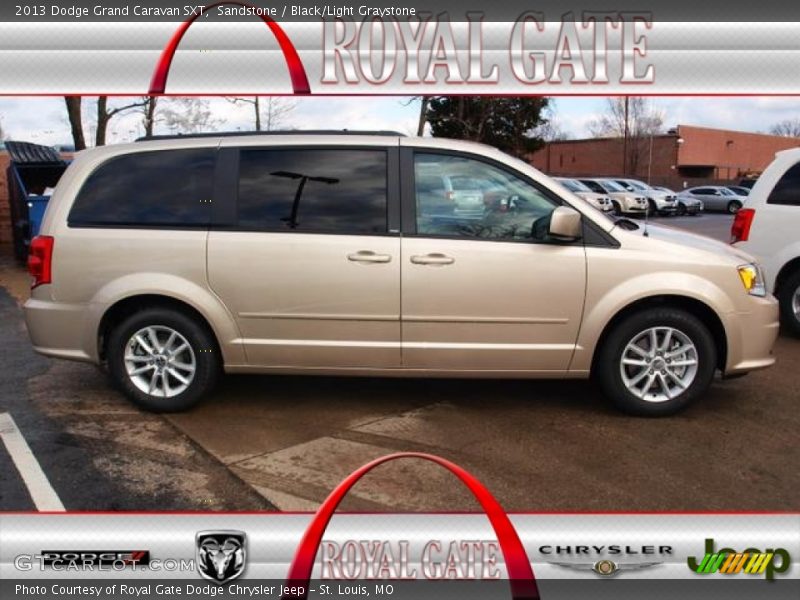 Sandstone / Black/Light Graystone 2013 Dodge Grand Caravan SXT