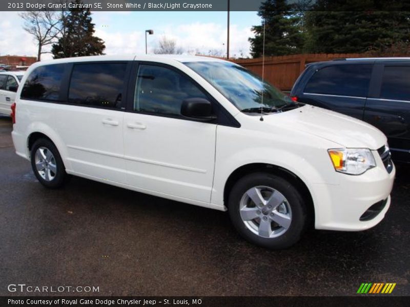 Stone White / Black/Light Graystone 2013 Dodge Grand Caravan SE