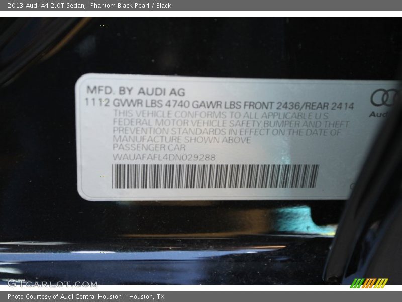 Phantom Black Pearl / Black 2013 Audi A4 2.0T Sedan
