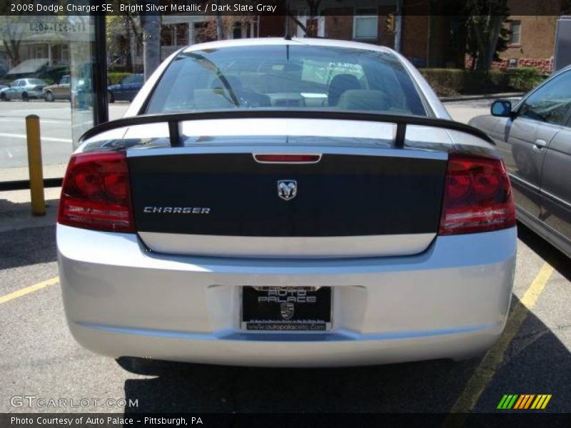Bright Silver Metallic / Dark Slate Gray 2008 Dodge Charger SE