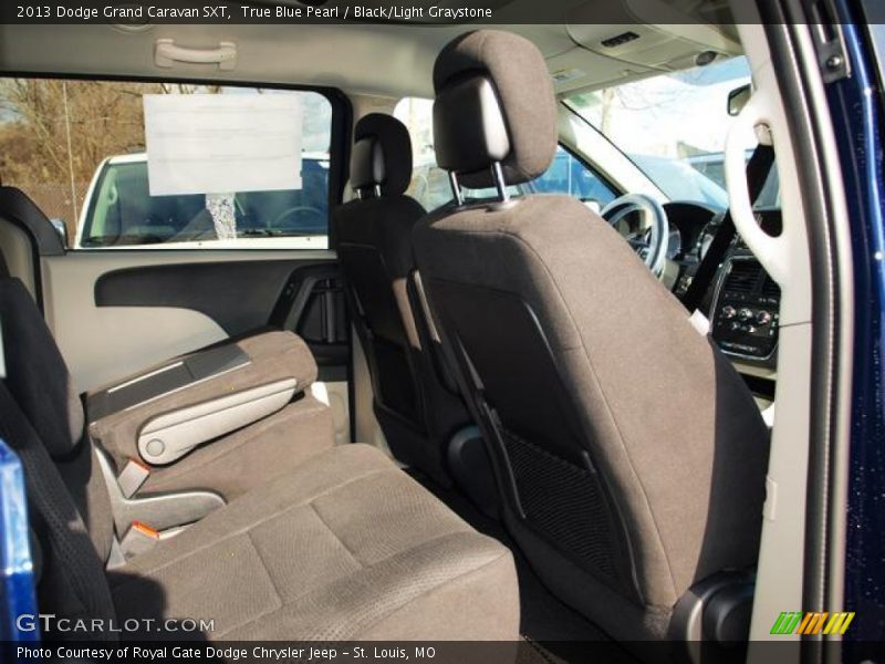 True Blue Pearl / Black/Light Graystone 2013 Dodge Grand Caravan SXT