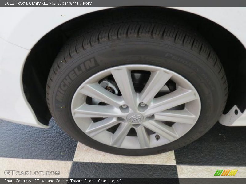 Super White / Ivory 2012 Toyota Camry XLE V6