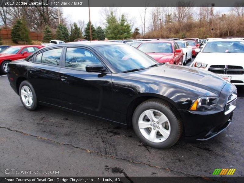 Pitch Black / Black 2013 Dodge Charger SE