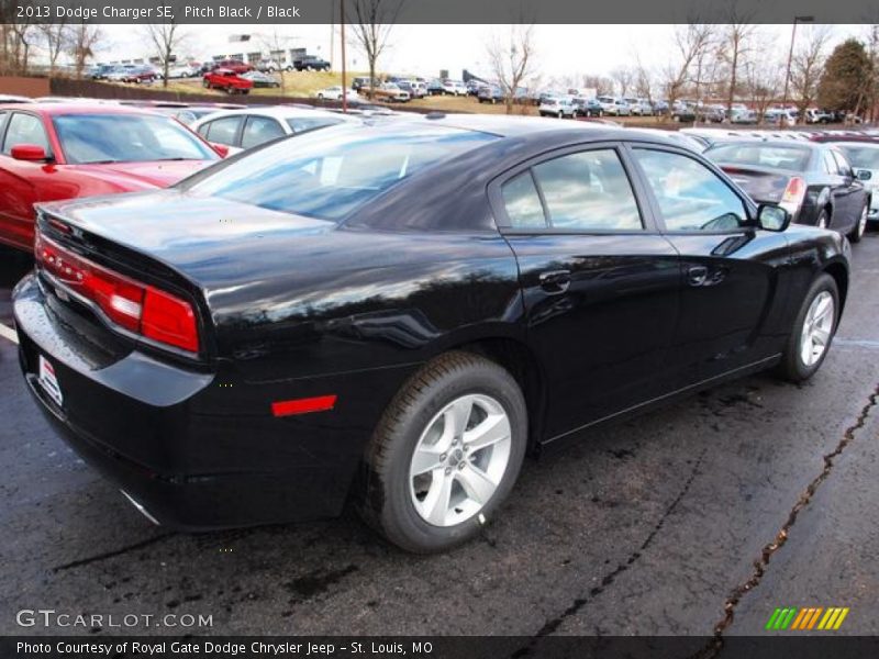 Pitch Black / Black 2013 Dodge Charger SE