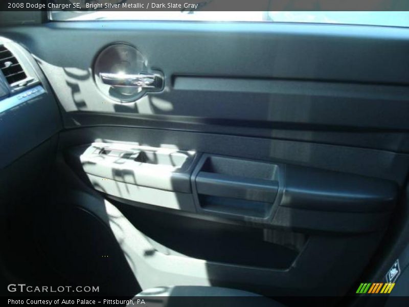 Bright Silver Metallic / Dark Slate Gray 2008 Dodge Charger SE