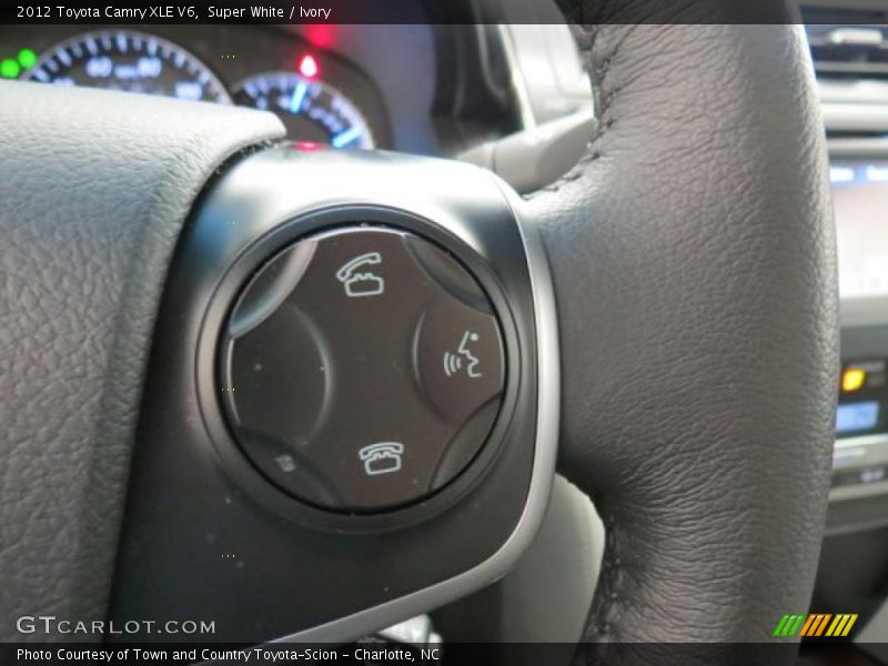 Super White / Ivory 2012 Toyota Camry XLE V6