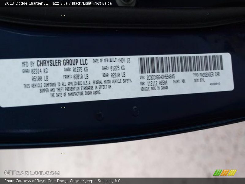 Jazz Blue / Black/Light Frost Beige 2013 Dodge Charger SE