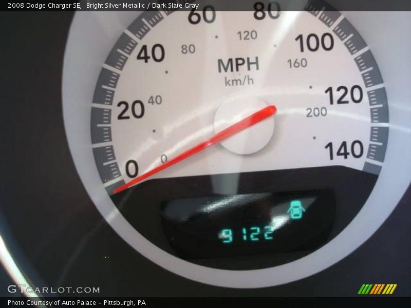 Bright Silver Metallic / Dark Slate Gray 2008 Dodge Charger SE