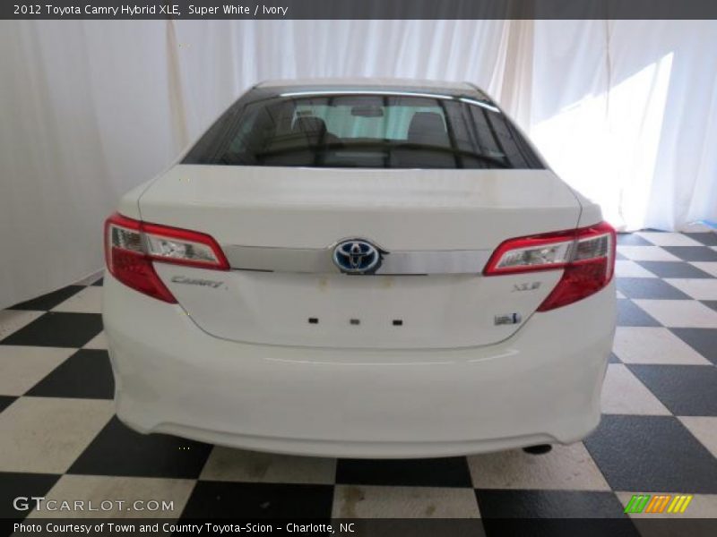 Super White / Ivory 2012 Toyota Camry Hybrid XLE
