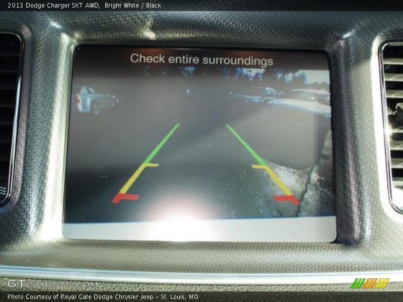Bright White / Black 2013 Dodge Charger SXT AWD