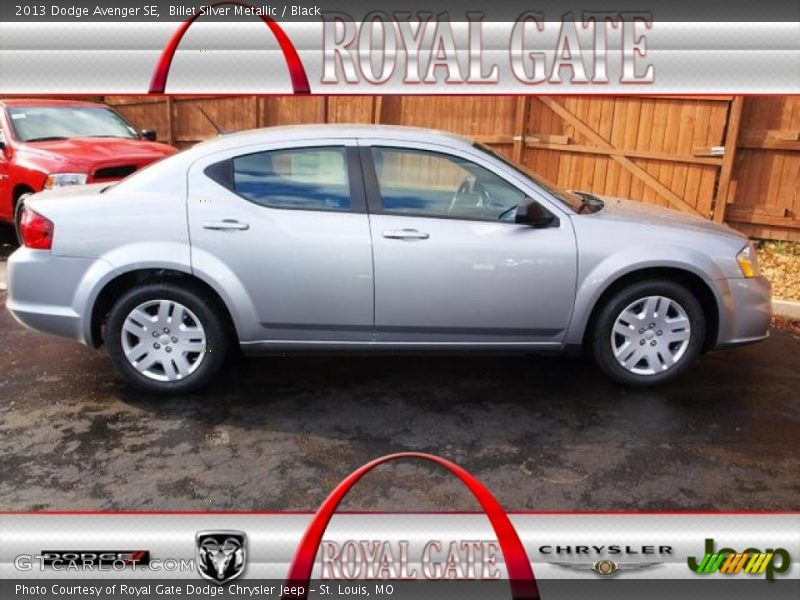 Billet Silver Metallic / Black 2013 Dodge Avenger SE