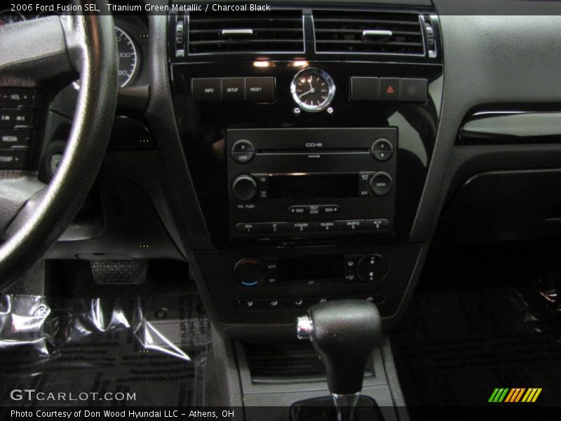 Controls of 2006 Fusion SEL
