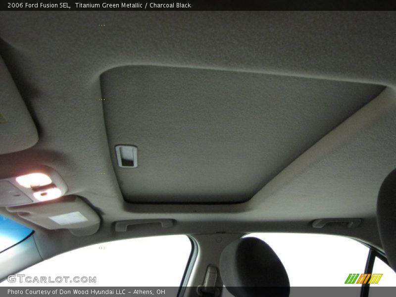 Sunroof of 2006 Fusion SEL