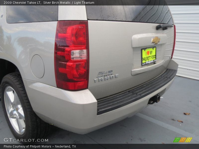 Silver Birch Metallic / Light Titanium 2009 Chevrolet Tahoe LT