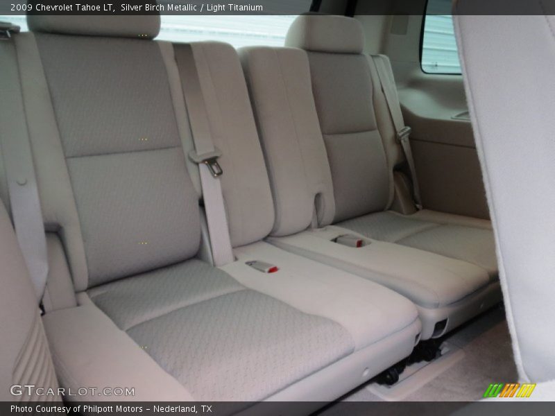 Silver Birch Metallic / Light Titanium 2009 Chevrolet Tahoe LT