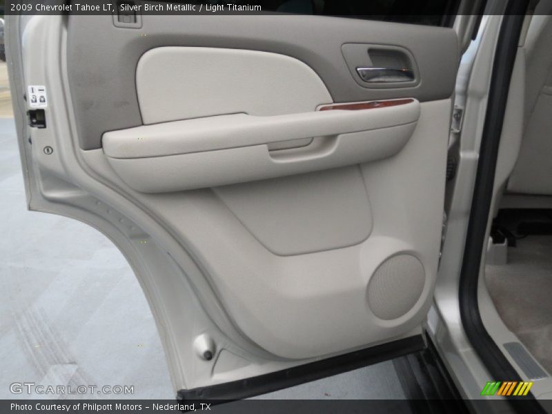 Silver Birch Metallic / Light Titanium 2009 Chevrolet Tahoe LT