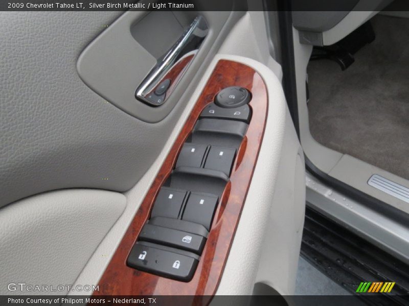 Silver Birch Metallic / Light Titanium 2009 Chevrolet Tahoe LT