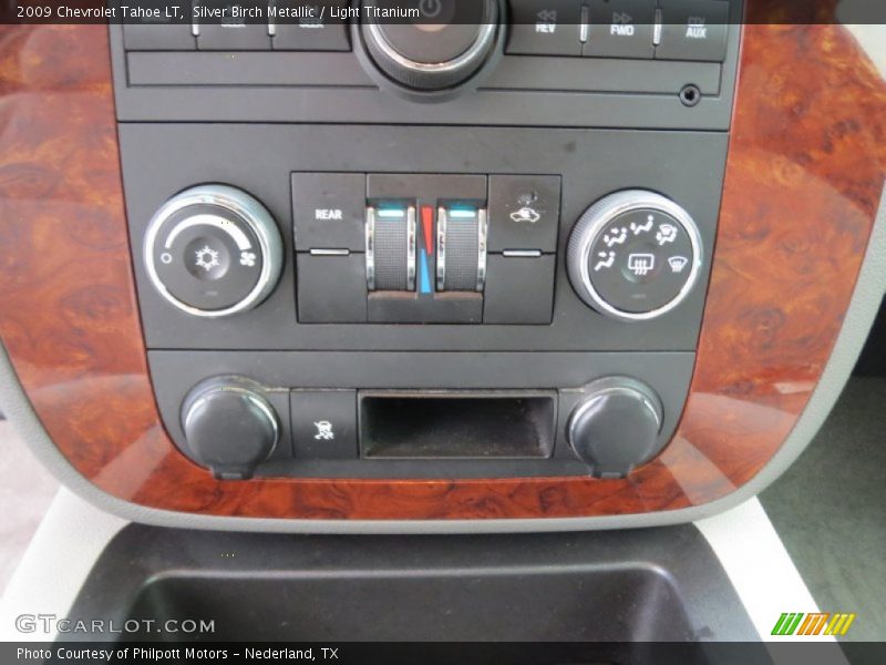 Silver Birch Metallic / Light Titanium 2009 Chevrolet Tahoe LT