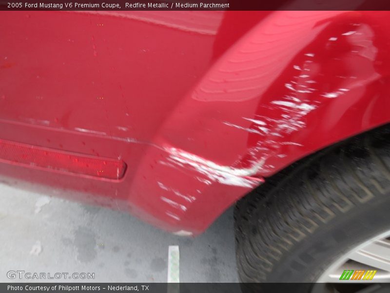 Redfire Metallic / Medium Parchment 2005 Ford Mustang V6 Premium Coupe