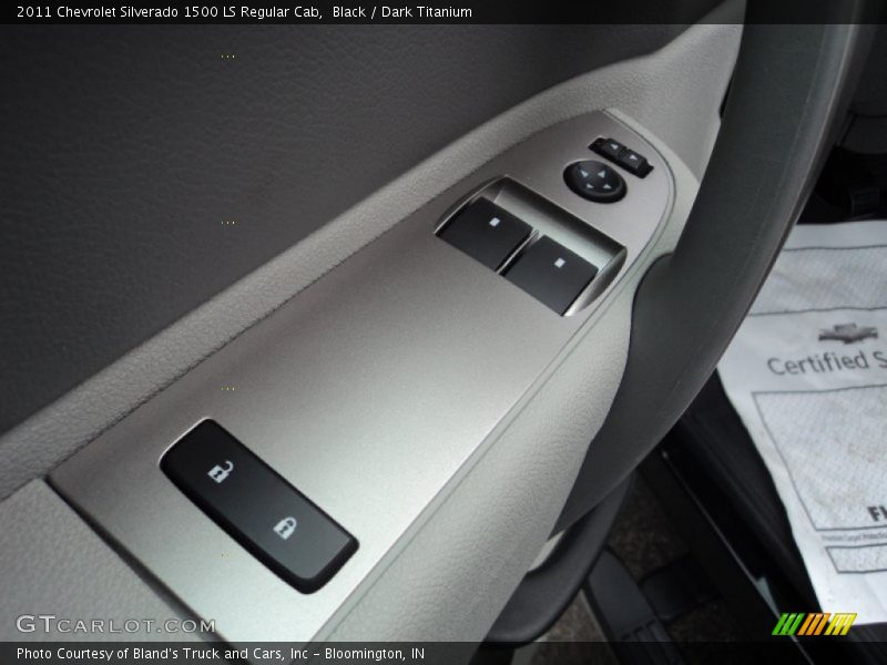 Black / Dark Titanium 2011 Chevrolet Silverado 1500 LS Regular Cab