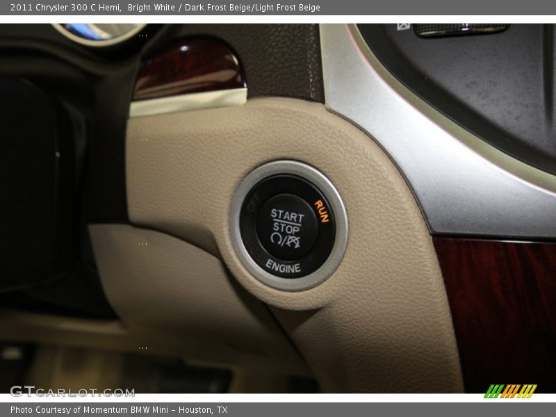 Bright White / Dark Frost Beige/Light Frost Beige 2011 Chrysler 300 C Hemi