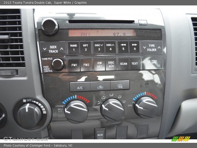 Controls of 2013 Tundra Double Cab