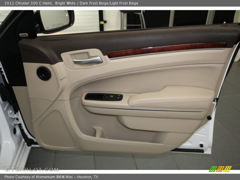 Bright White / Dark Frost Beige/Light Frost Beige 2011 Chrysler 300 C Hemi