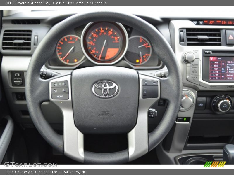 Classic Silver Metallic / Graphite 2013 Toyota 4Runner SR5