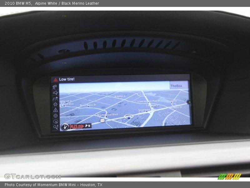 Navigation of 2010 M5 