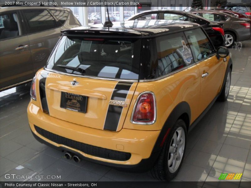 Mellow Yellow / Carbon Black/Carbon Black 2007 Mini Cooper S Hardtop