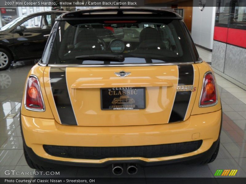 Mellow Yellow / Carbon Black/Carbon Black 2007 Mini Cooper S Hardtop