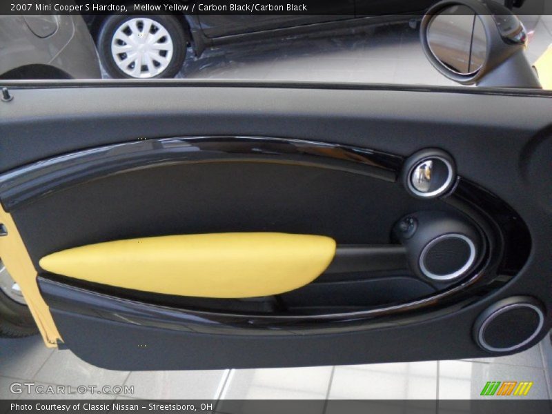 Mellow Yellow / Carbon Black/Carbon Black 2007 Mini Cooper S Hardtop