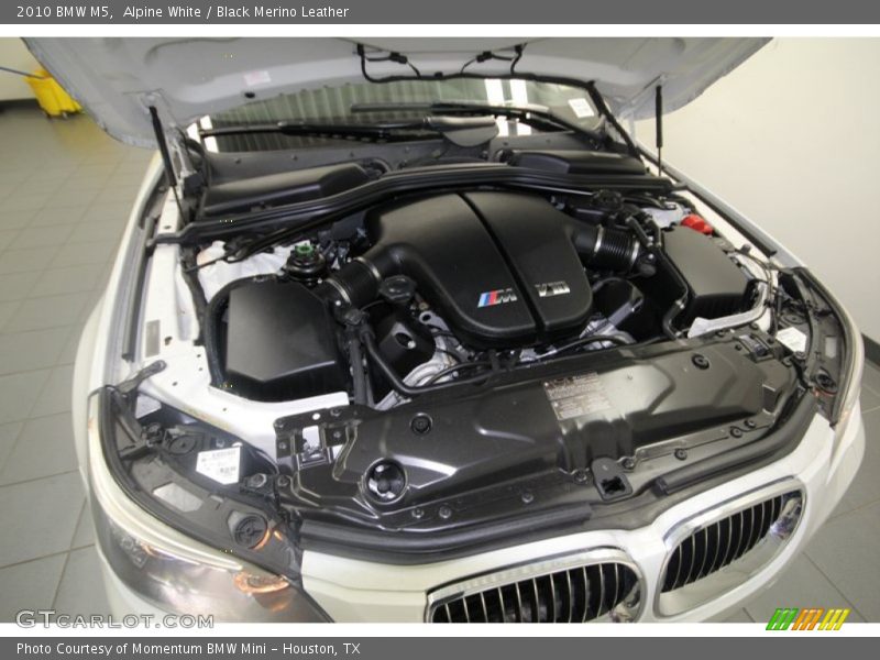  2010 M5  Engine - 5.0 Liter M DOHC 40-Valve VVT V10