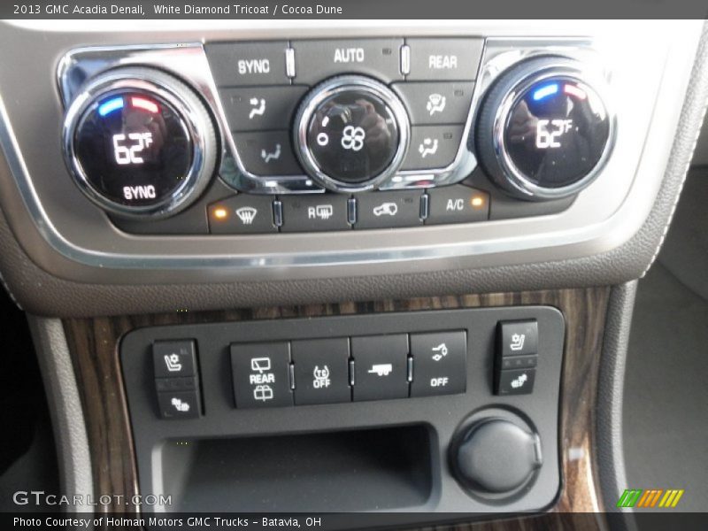 Controls of 2013 Acadia Denali