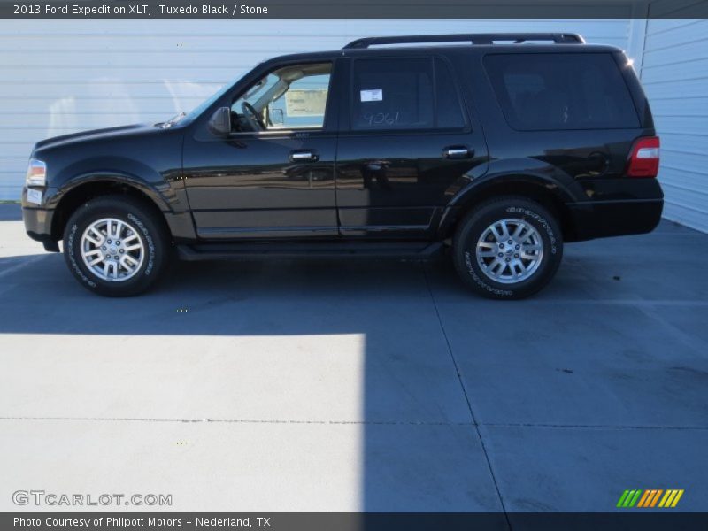 Tuxedo Black / Stone 2013 Ford Expedition XLT